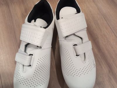 White Cycling Shoes - Hook and Loop Closure- women's size 9.5
