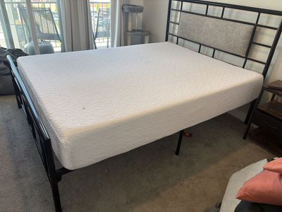 Bed Frame & Mattress
