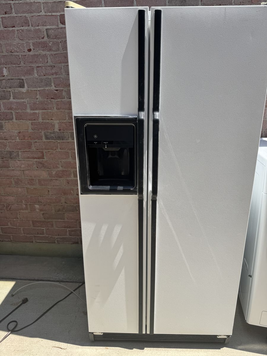 Refrigerator, Side by side