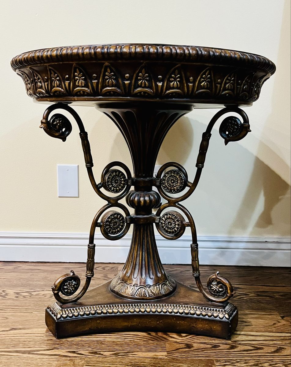 Main image 3