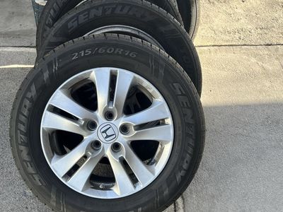 HONDA ACCORD 215/60R16 TIRES