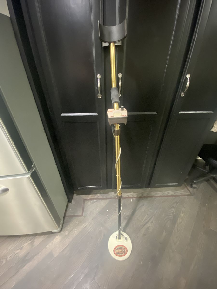 Tesoro Metal Detector