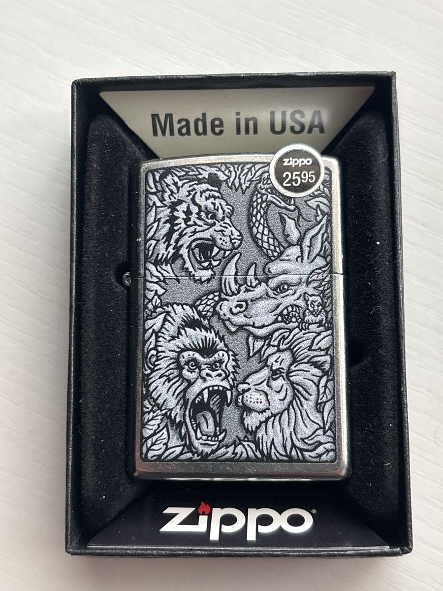 Zippo Jungle Animals Embossed Windproof Pocket Lighter (Model 48567) NIB
