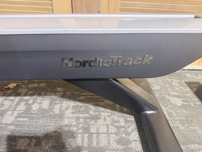 NordicTrack RW700 Rower - Excellent Condition, Smooth Performance