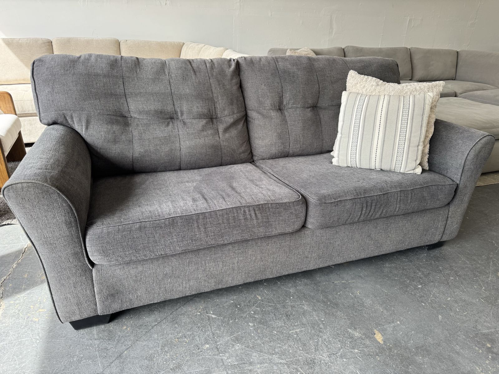 GRAY FABRIC SOFA LOVESEAT COUCH