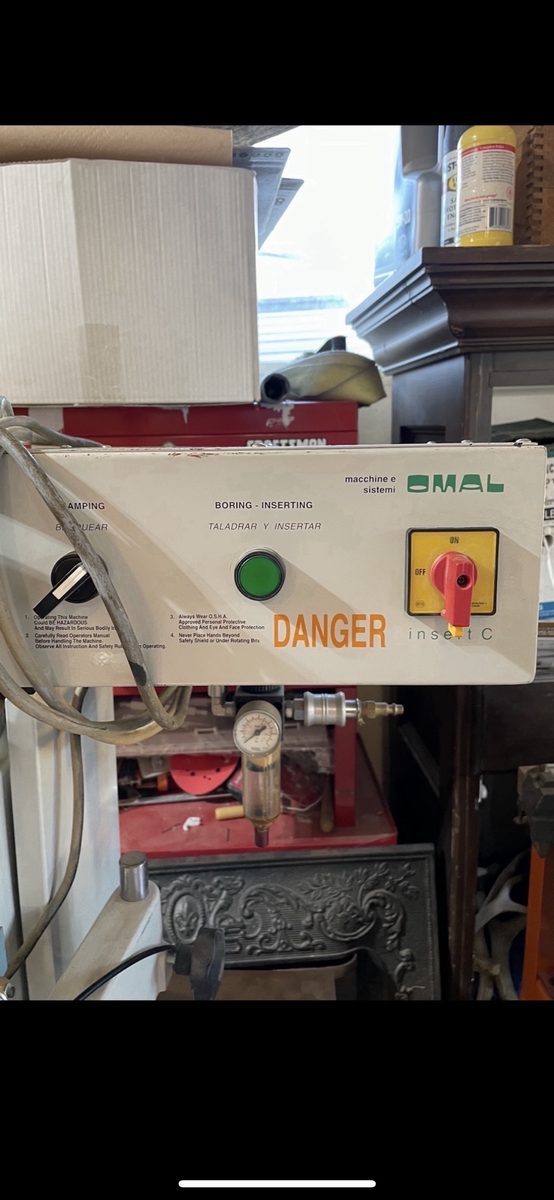 Omar Cabinet hinge bore machine