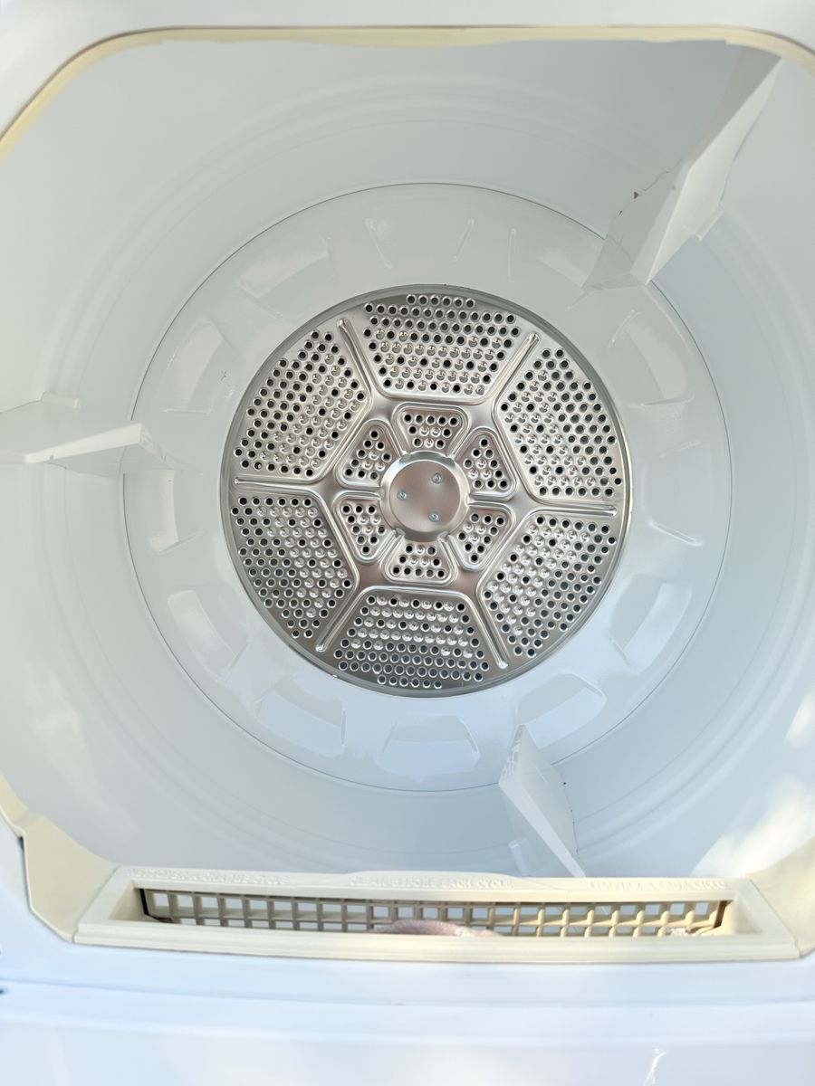Main image 4