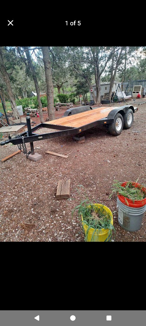 Utility Trailer, Tandem Axle, Flatbed