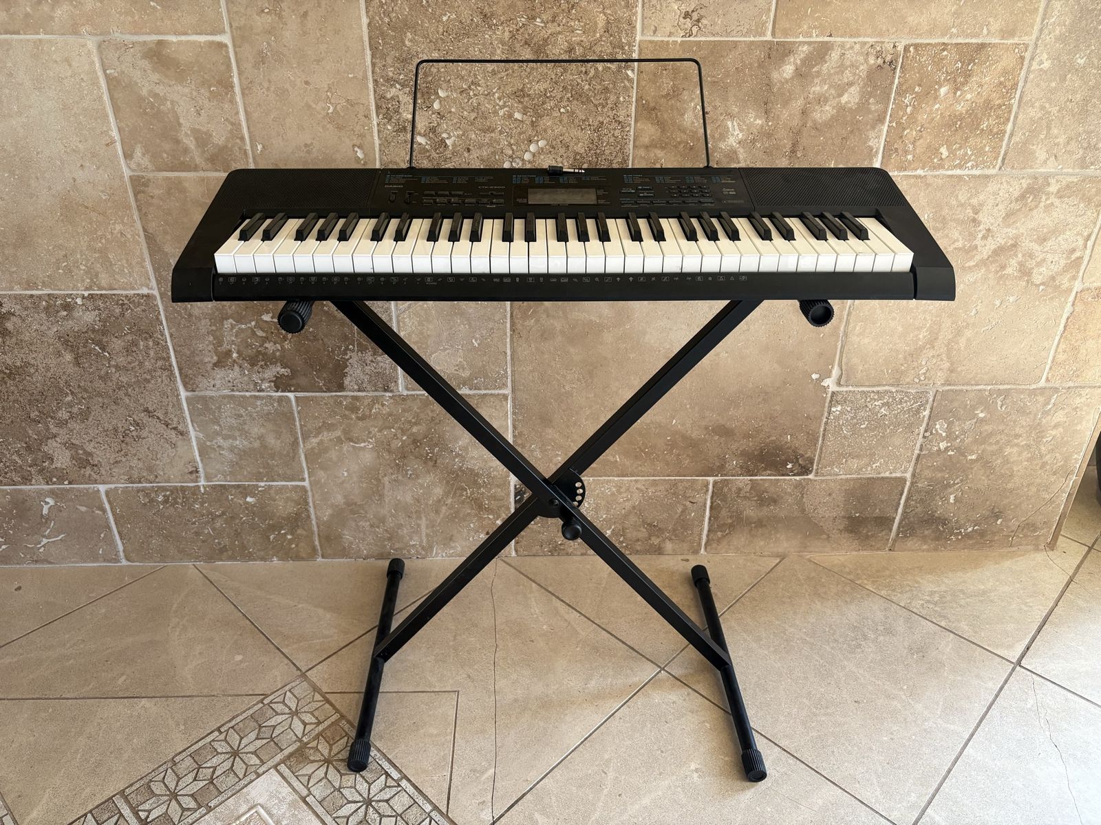 Casio CTK-2300 Portable Keyboard w/ Stand