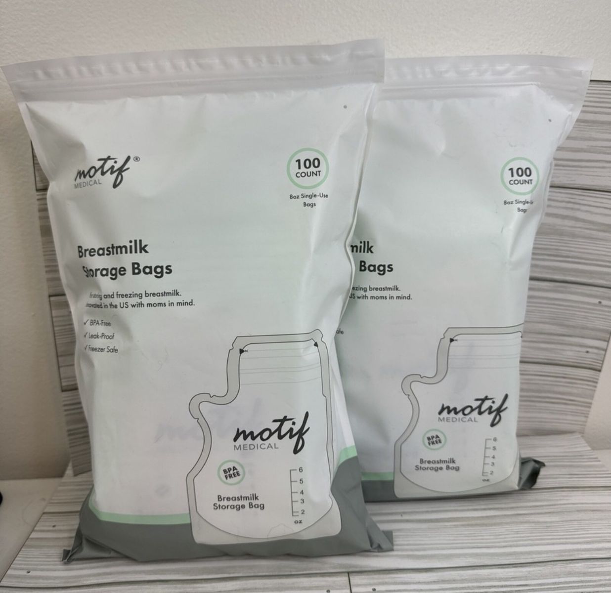 2 x 100 count unopened Motif breastmilk storage bags