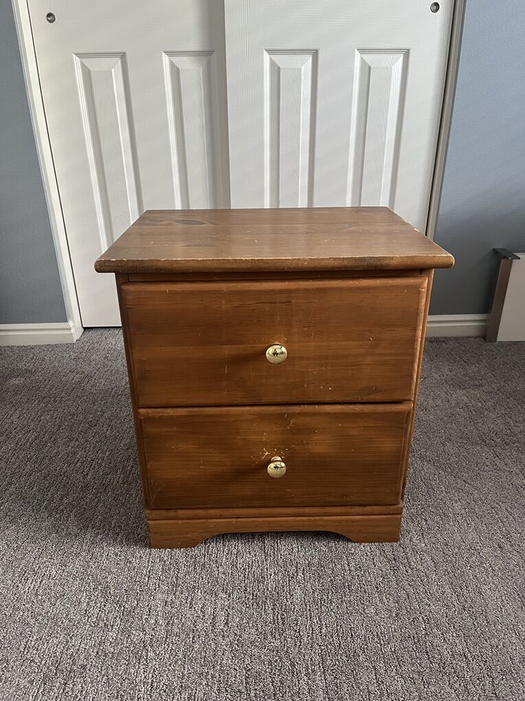 Small Dresser - 2 Drawers