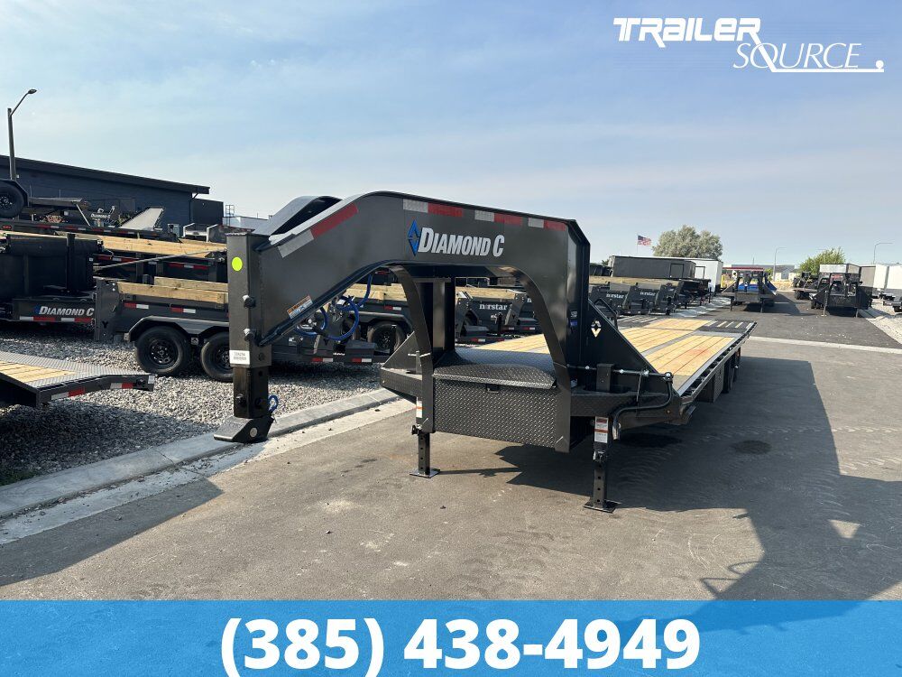 8.5x35 Diamond C FMAX-HDT 210 Gooseneck Hydraulic Dovetail Equipment Trailer - 25K GVWR -