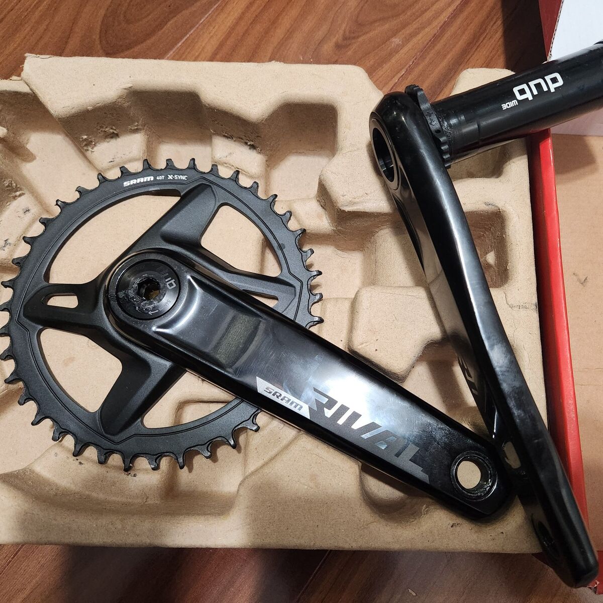 Sram Rival 1 40T DUB cranks (172.5mm)