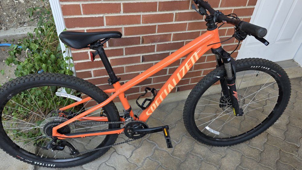 Specialized Rockhopper Mountain Bike XS