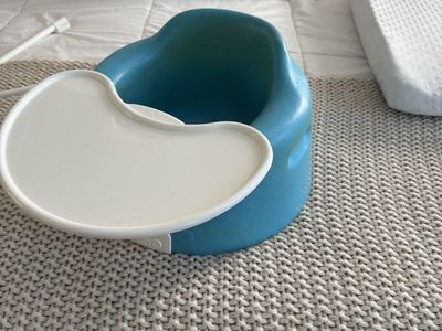 Bumbo Floor Seat with Tray, Aqua, Baby Support Seat