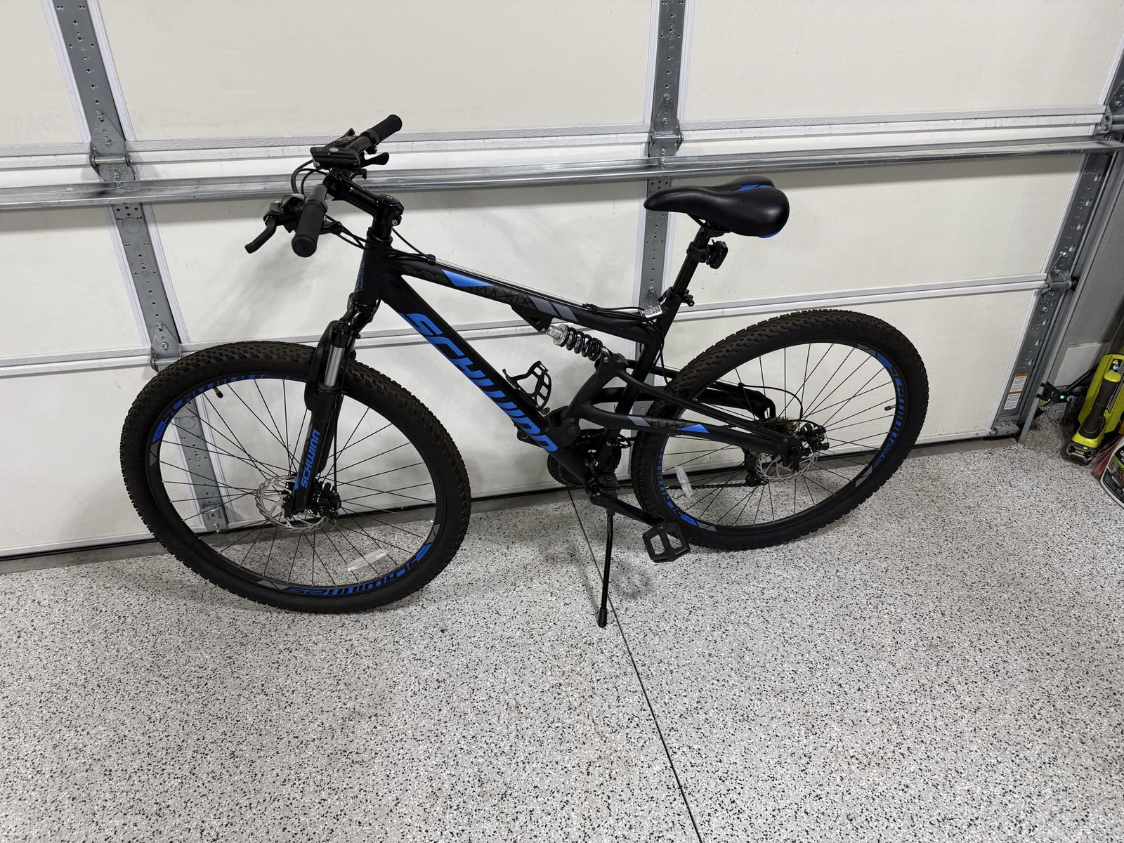 Schwinn Mountain Bike