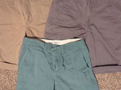 4- pair of boys size 29 shorts