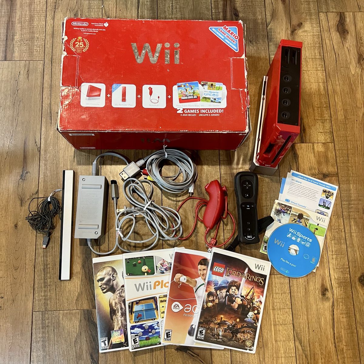 Red 25th Mario Anniversary Red Nintendo Wii Console With Games (Missing Mario Game)