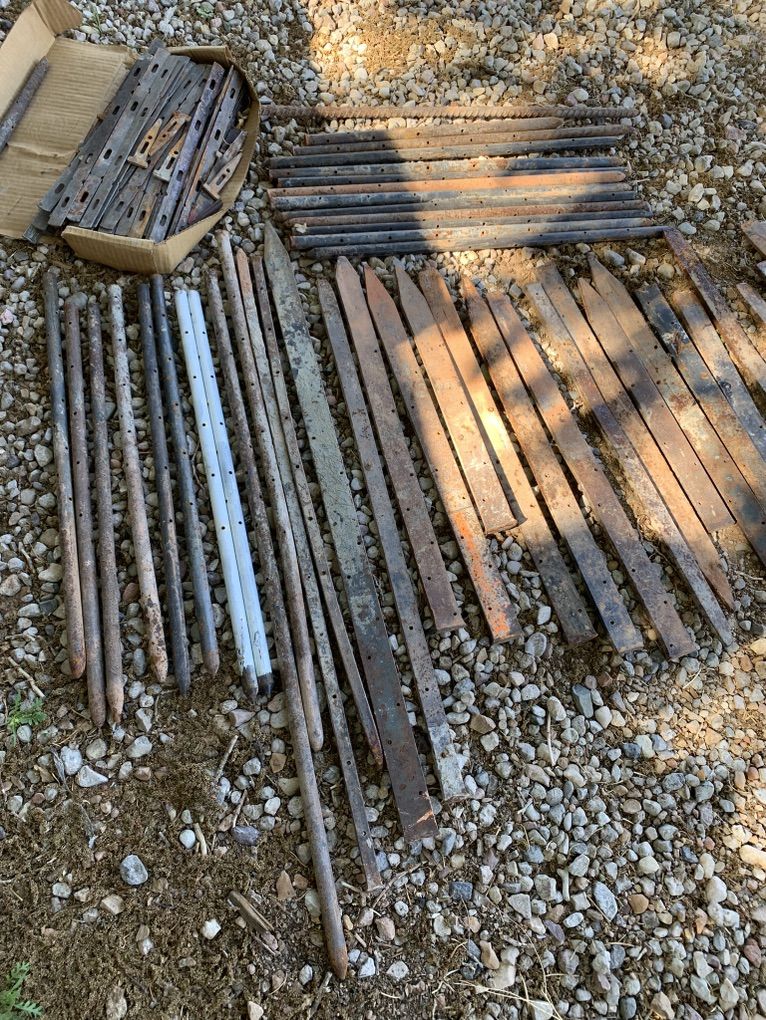 Steel Concrete Forming Stakes