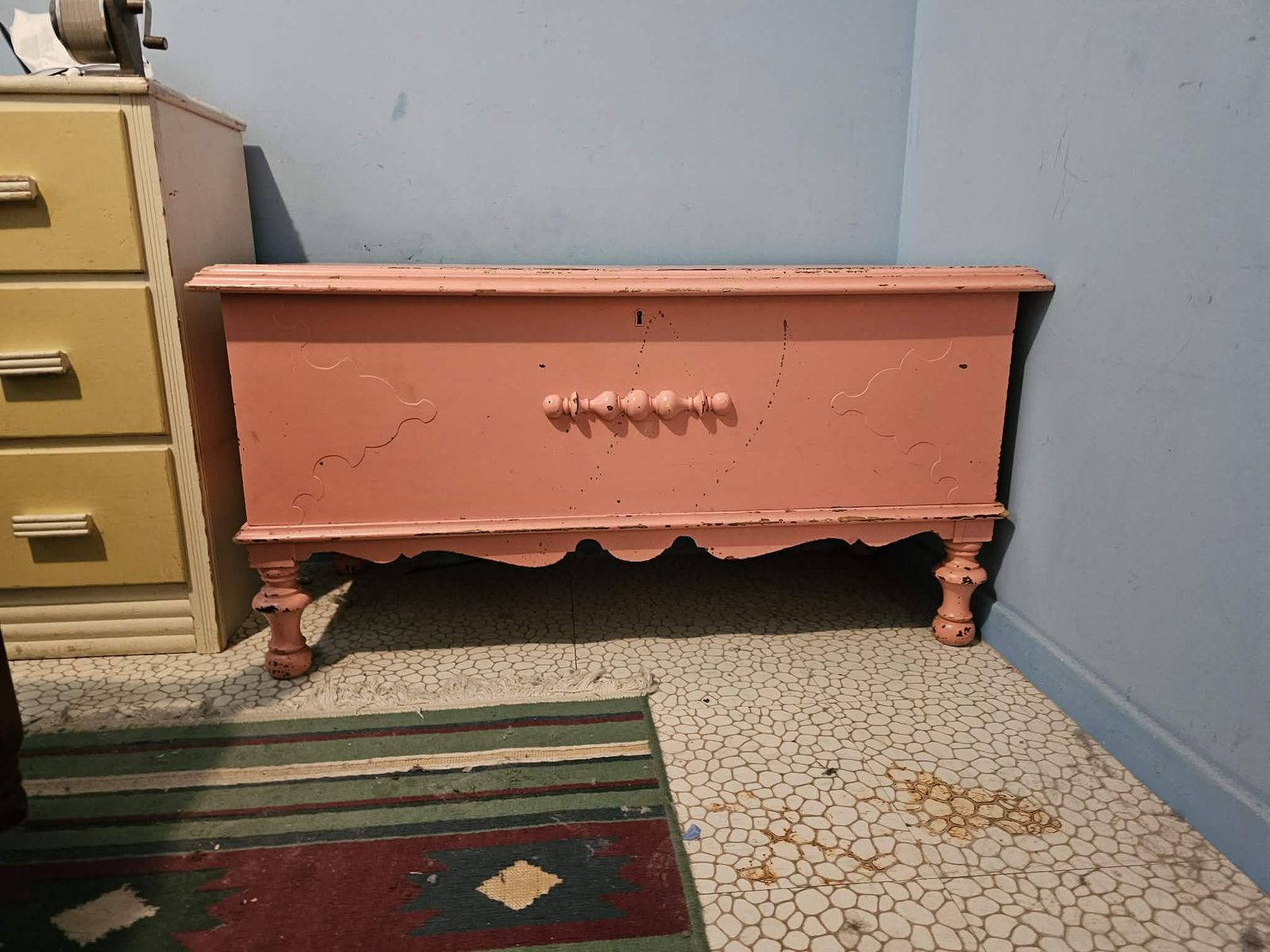 Hope chest