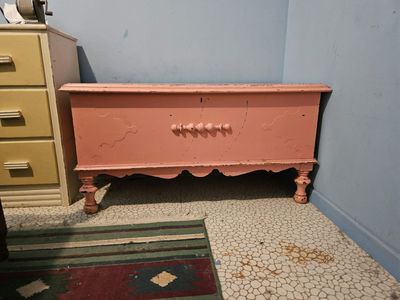Hope chest