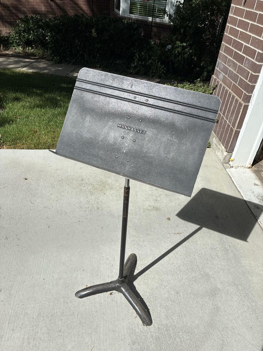 MANHASSET music stand