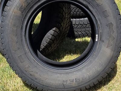 6 Studded General Grabber Arctic Winter Tires 265/70R17