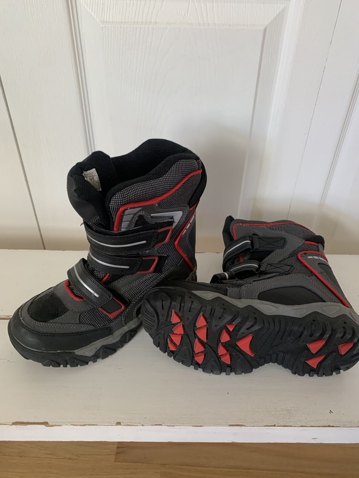 Men Sz5 Snow Boots