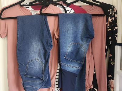 Maternity Clothing Bundle - Medium