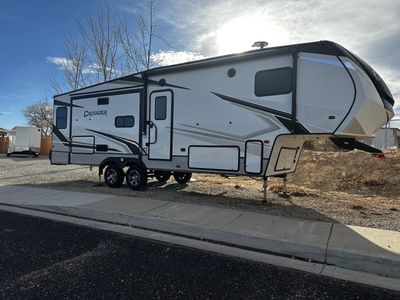 2022 Primetime Crusader 29RS