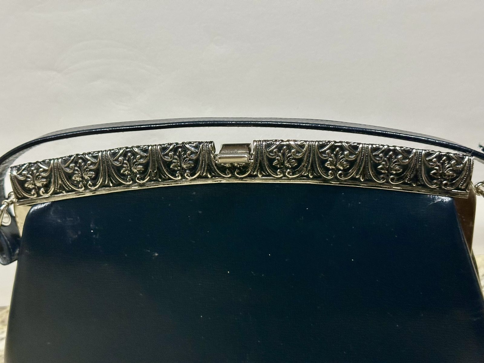 Main image 2