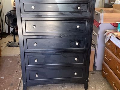 Neat All Wood 5 Drawer Dresser