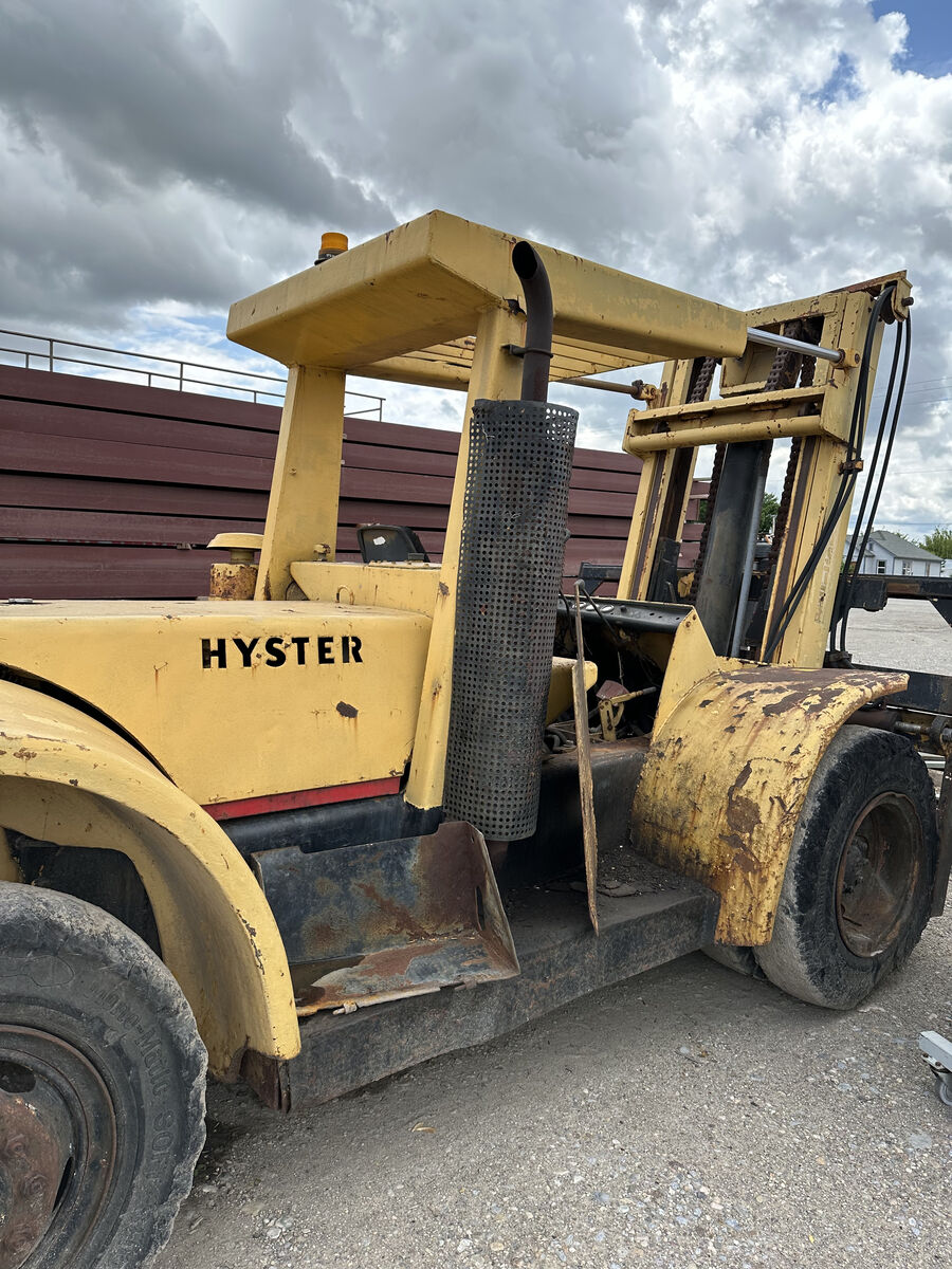 Hyster 20,000 lb Forklift