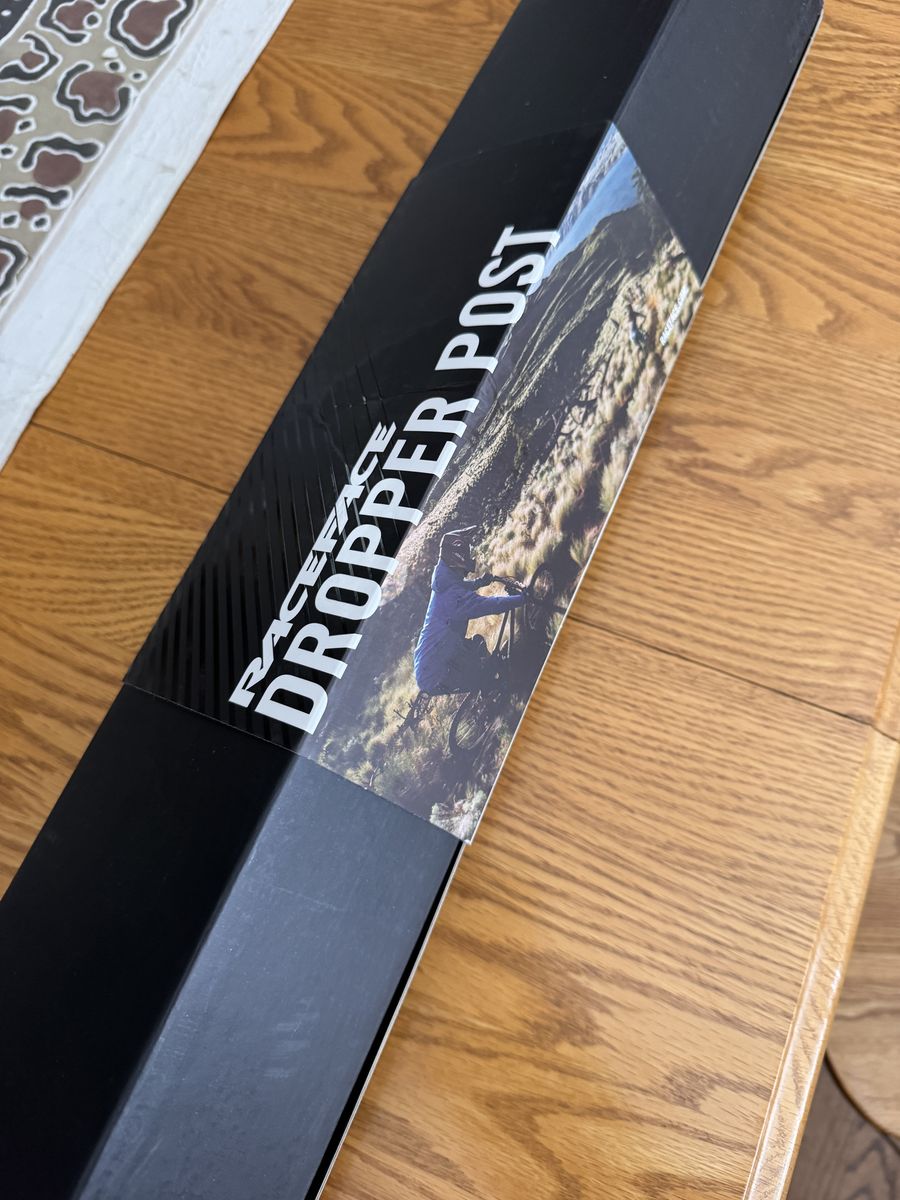 RaceFace Aeffect R Dropper Post Mountain Bike