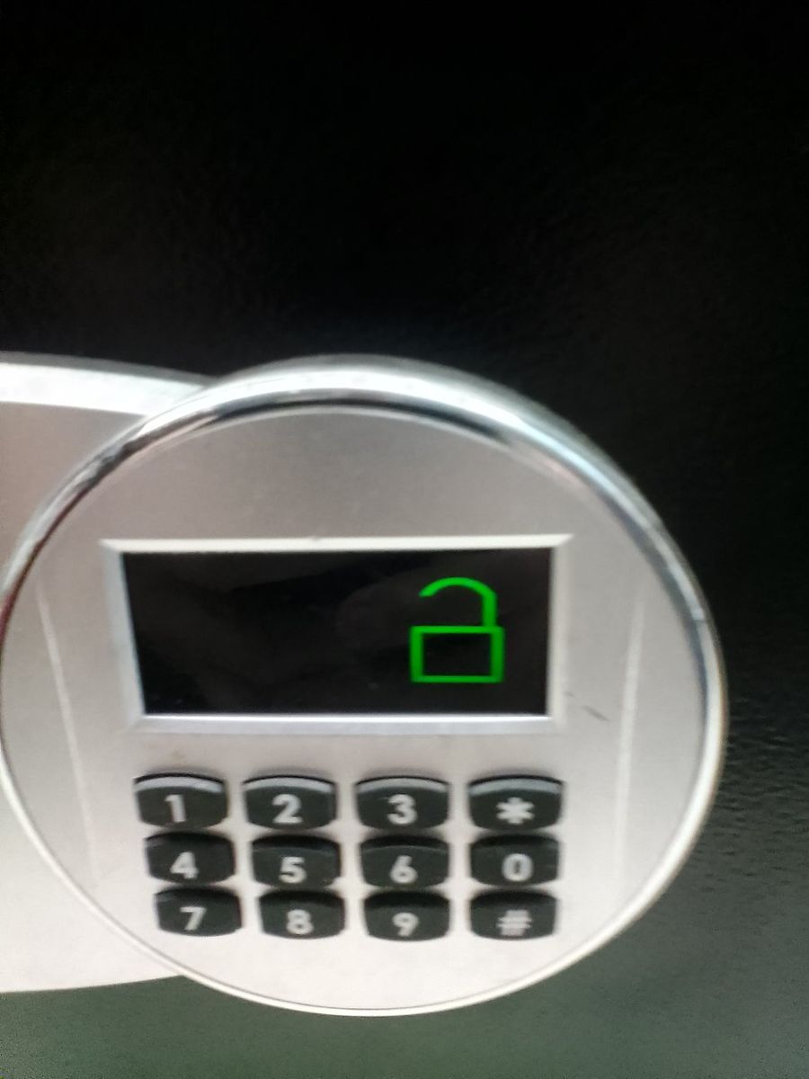 Digital safe.  works perfect!