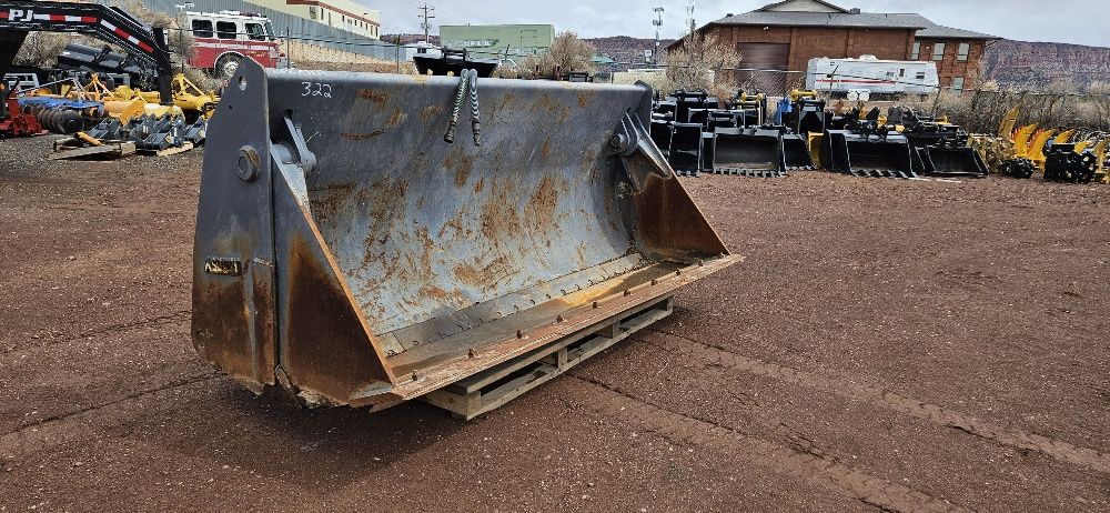 10' Clam Shell Loader Bucket