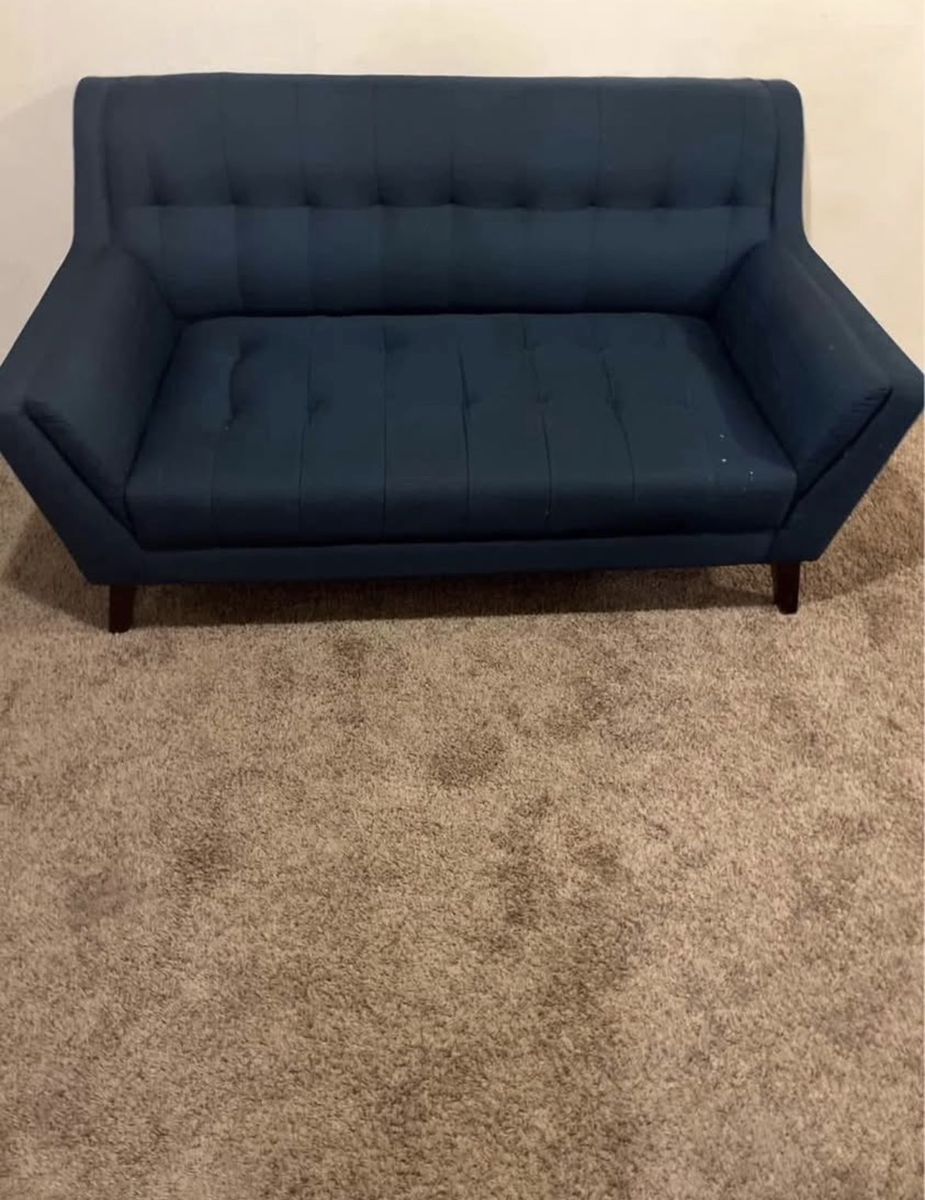 RC Willey Love Seat Couch