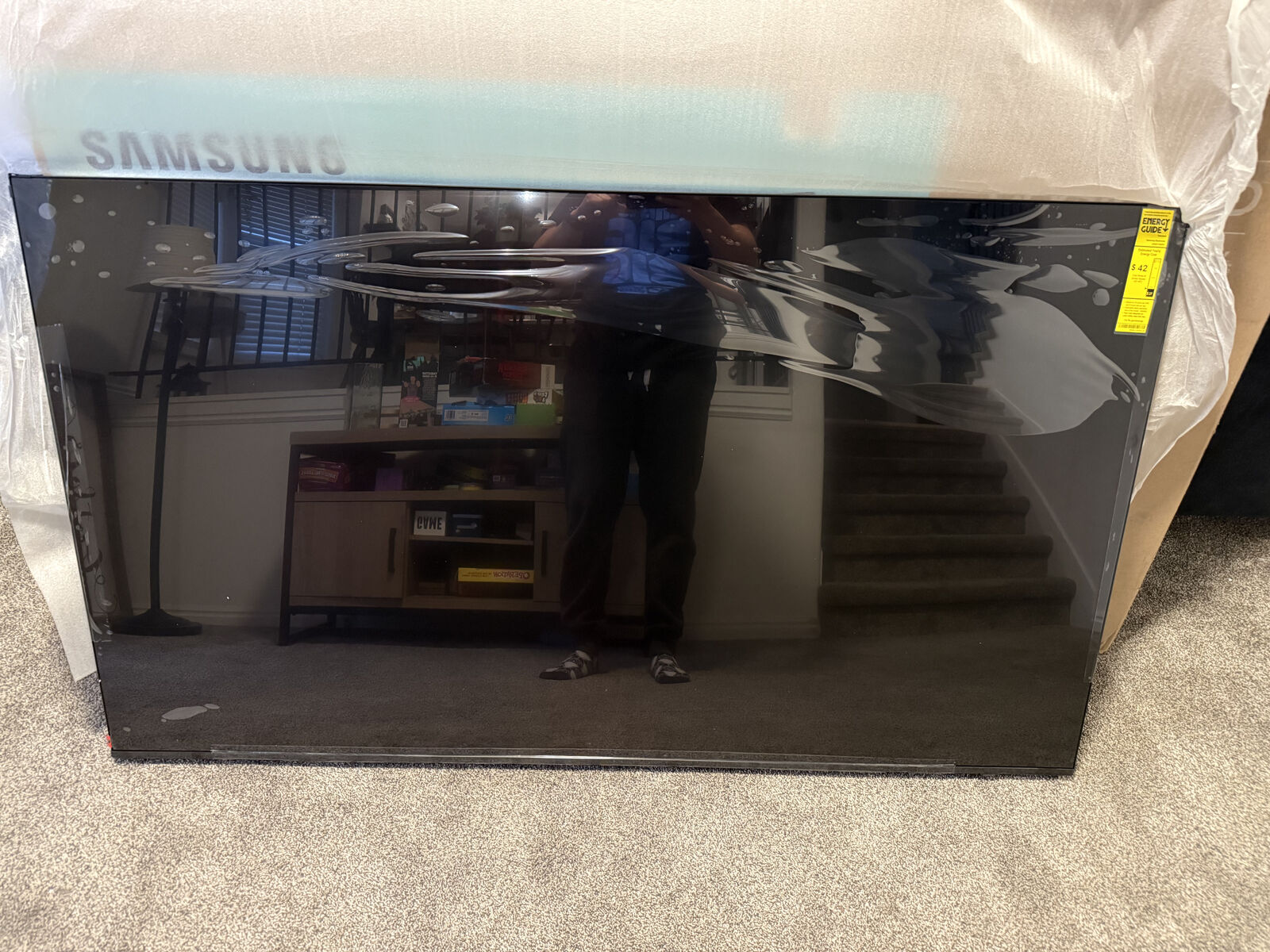 Samsung Crystal UHD 65''. 4k (READ)