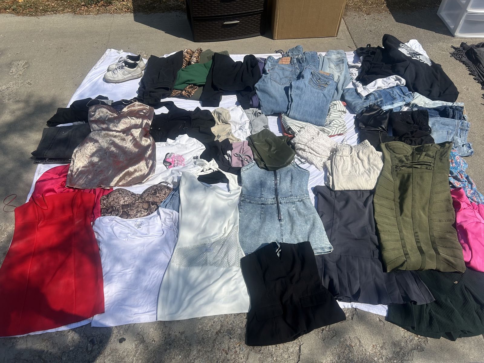 Garage/Yard Sale