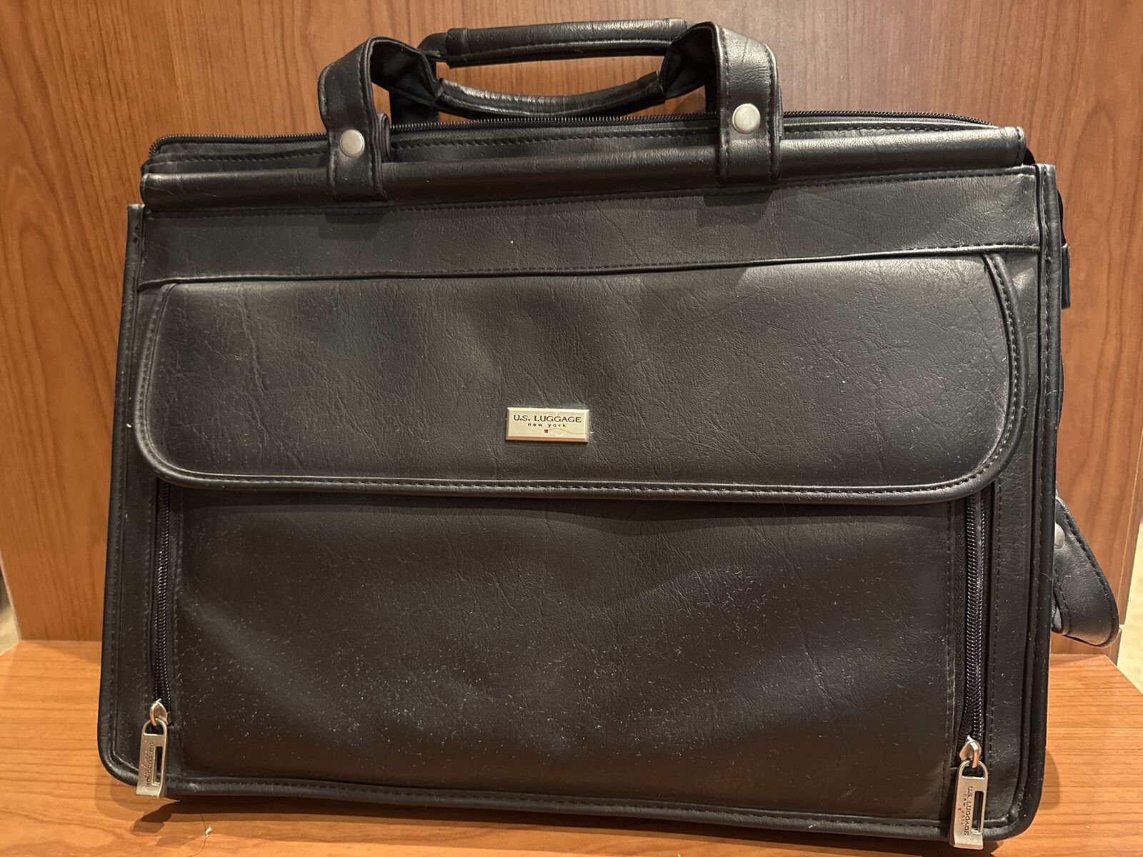 Briefcase bag