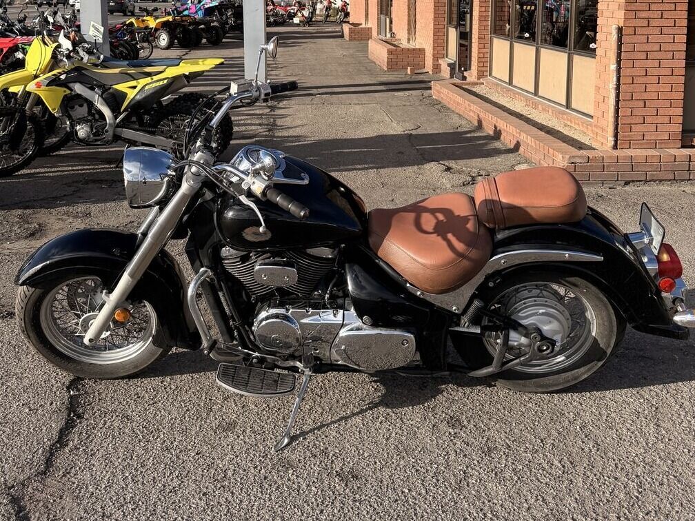Main image 1