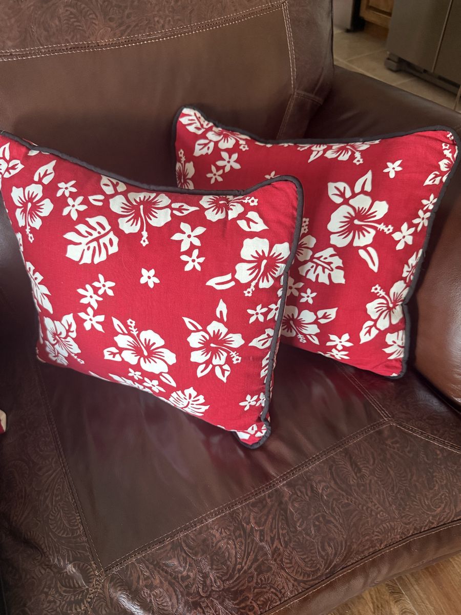 Set of 2 homemade hibiscus flower patterns covers (inserts not) red, black and white. 15” by 15”