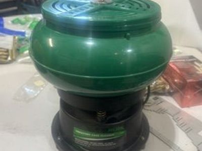 RCBS vibratory case cleaner