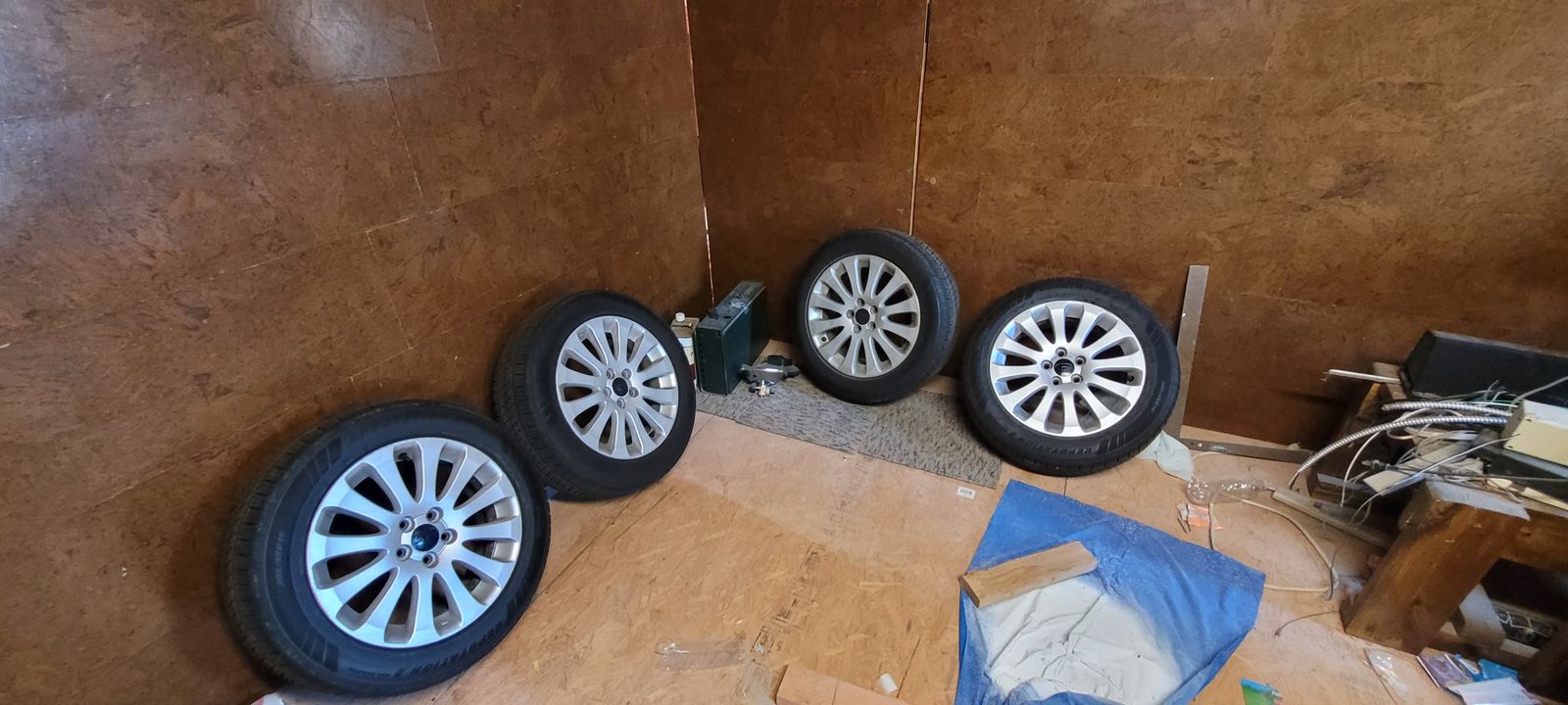Subaru impreza wheels and tires