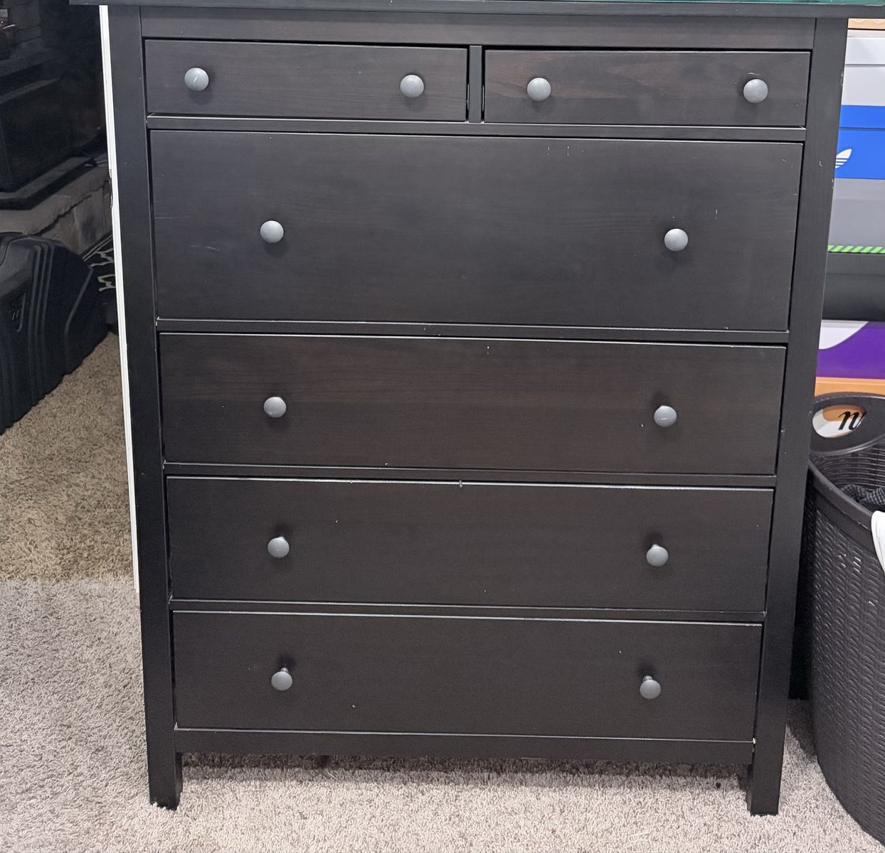 Hemnes dresser (Black/Brown)
