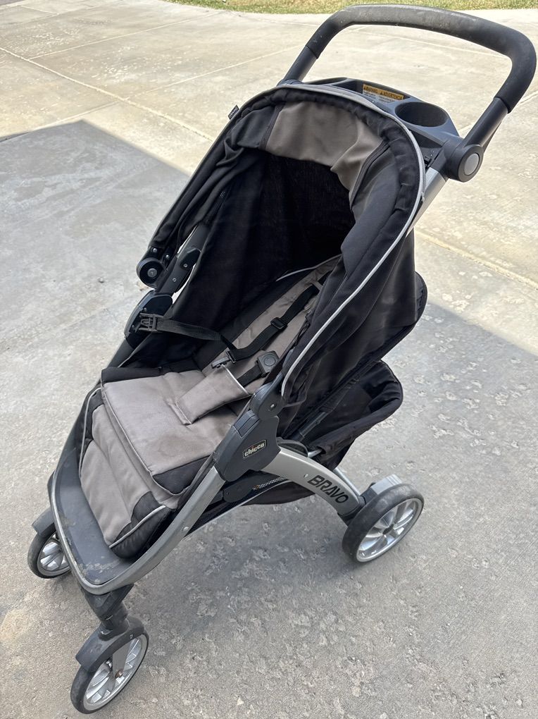 Bravo Stroller $35