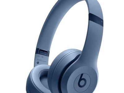 Beats Solo 4 for sale -blue