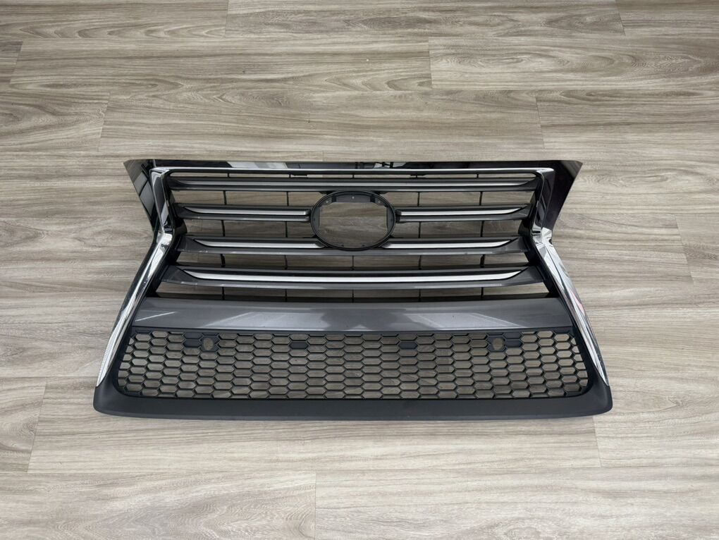 Stock EOM 2019 Lexus 460 grille