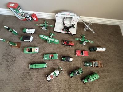 Collectible Vintage Sinclair Oil Trucks, Cars and Airplanes