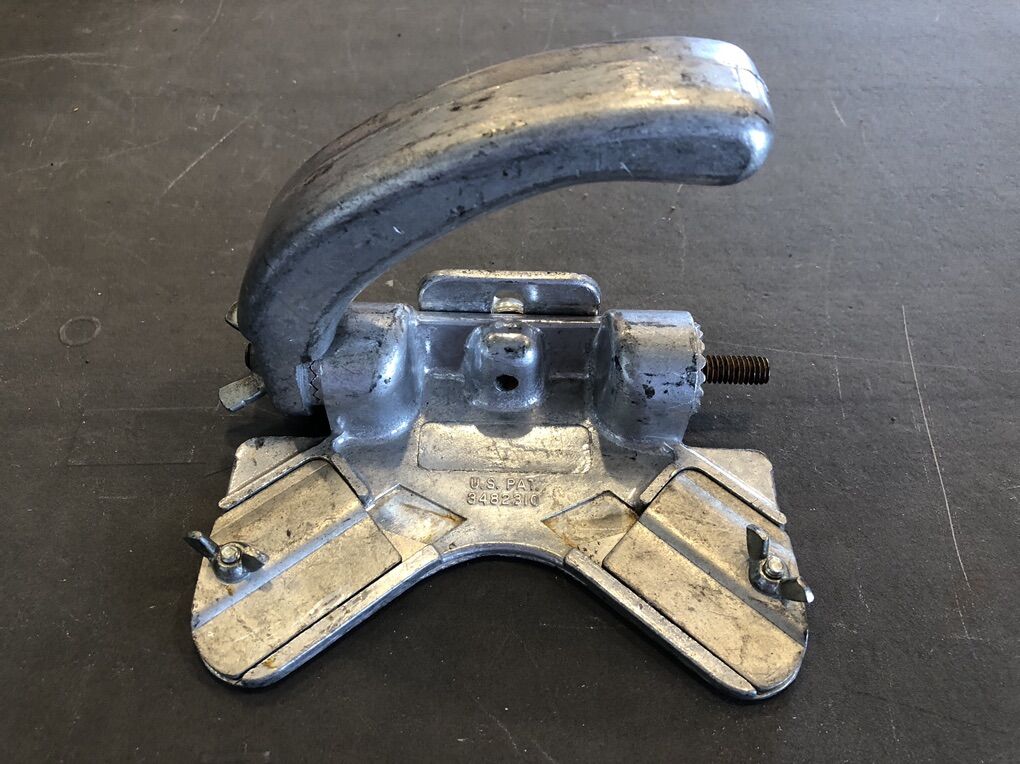 Carpet & Vinyl Cutter